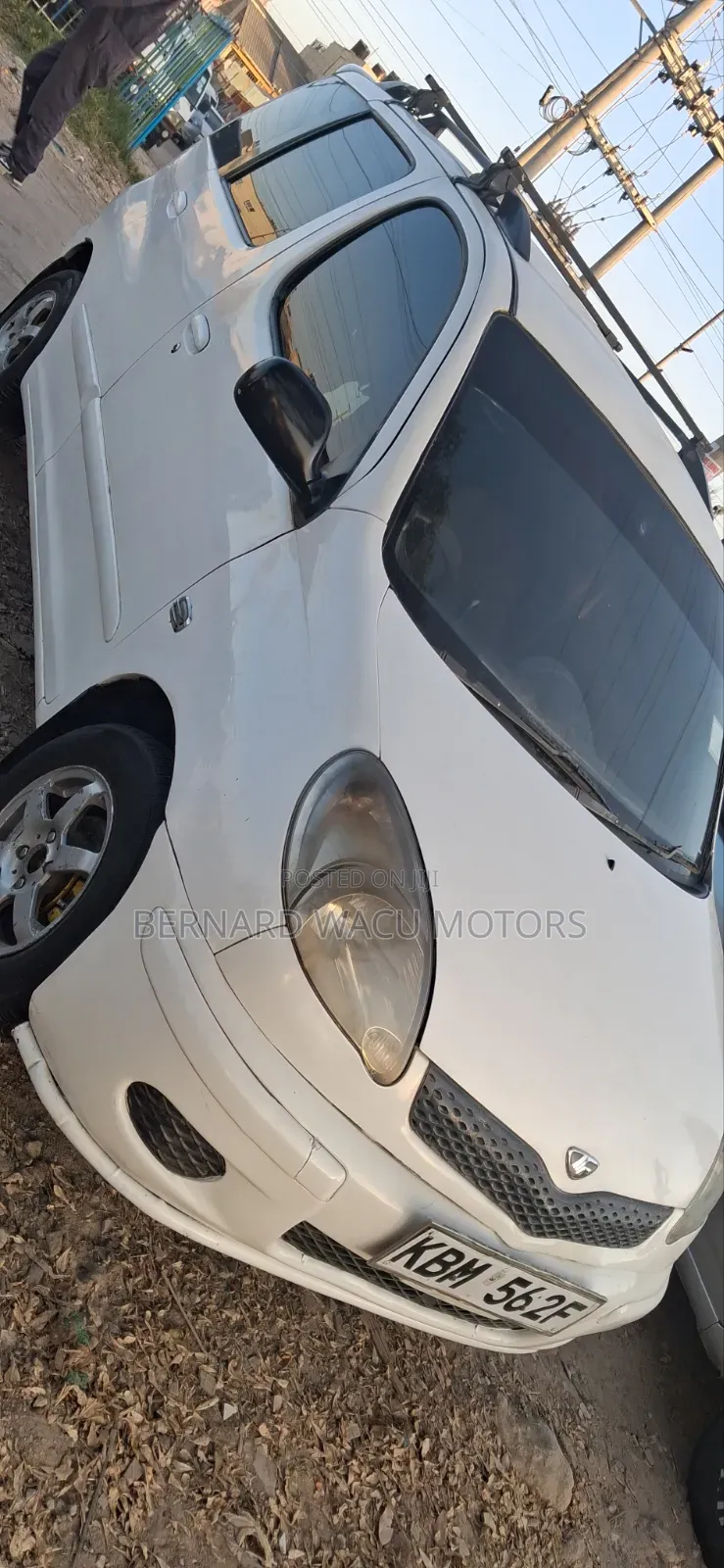 Toyota Fun Cargo 2004 White