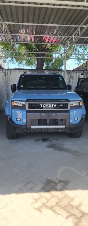 Toyota Land Cruiser Prado 2025 Blue