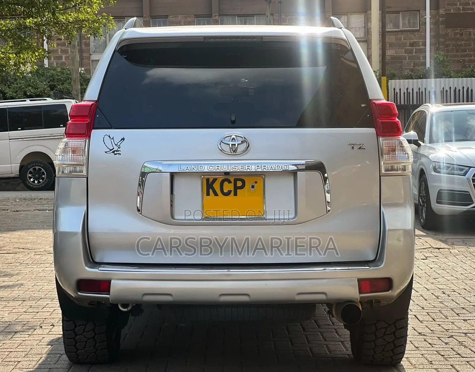 Toyota Land Cruiser Prado 4.0 Petrol TZ-G 2011 Silver