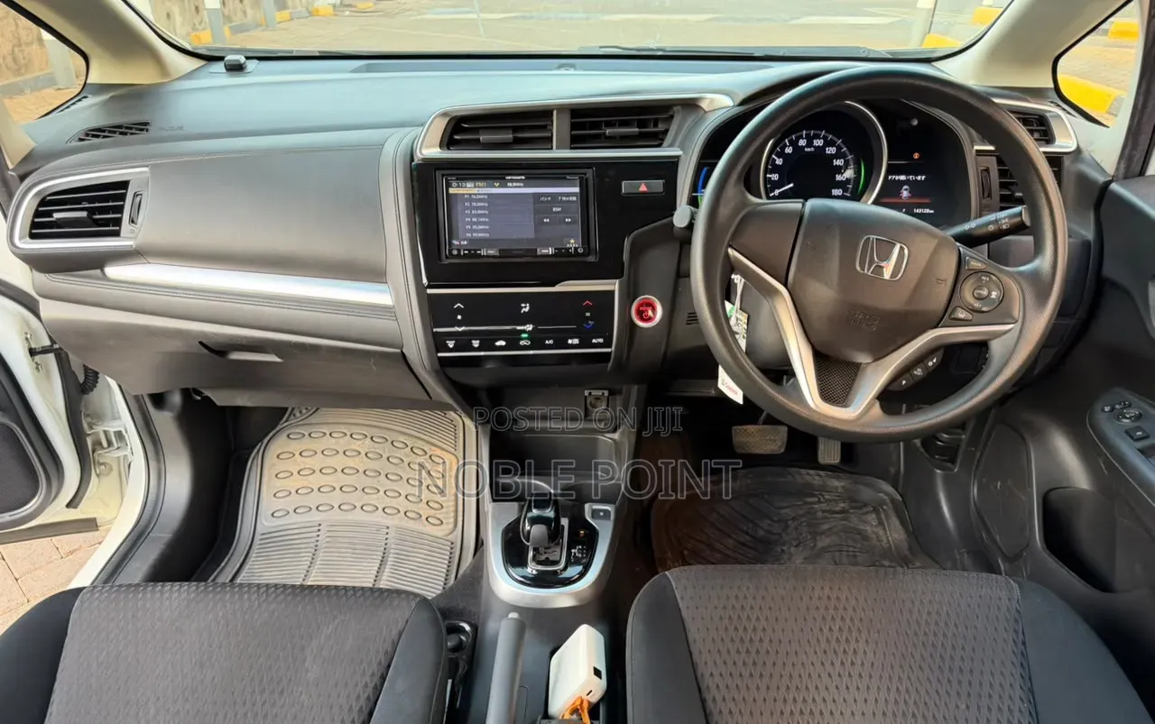 Honda Fit 2018 White