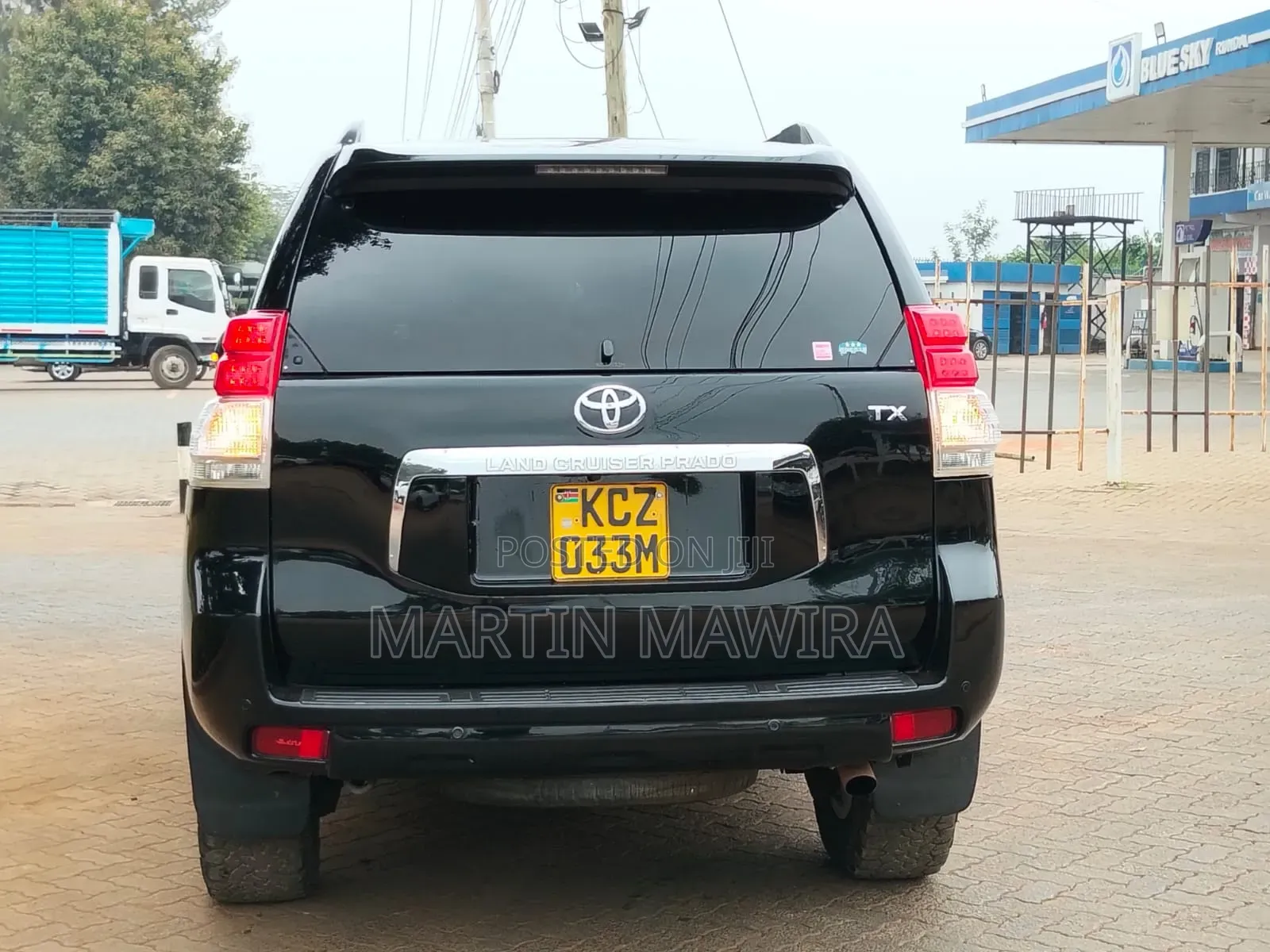 Toyota Land Cruiser Prado 2013