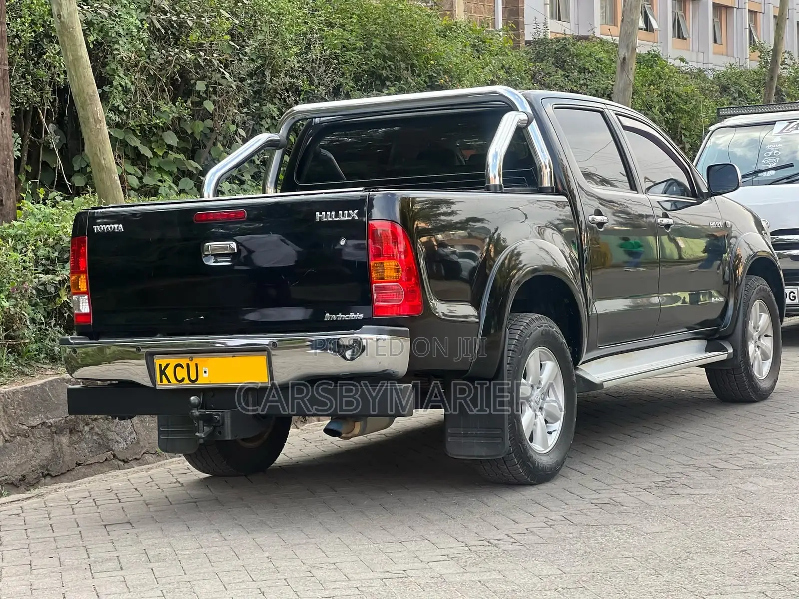 Toyota Hilux 3.0 D-4D 4x4 2012 Black