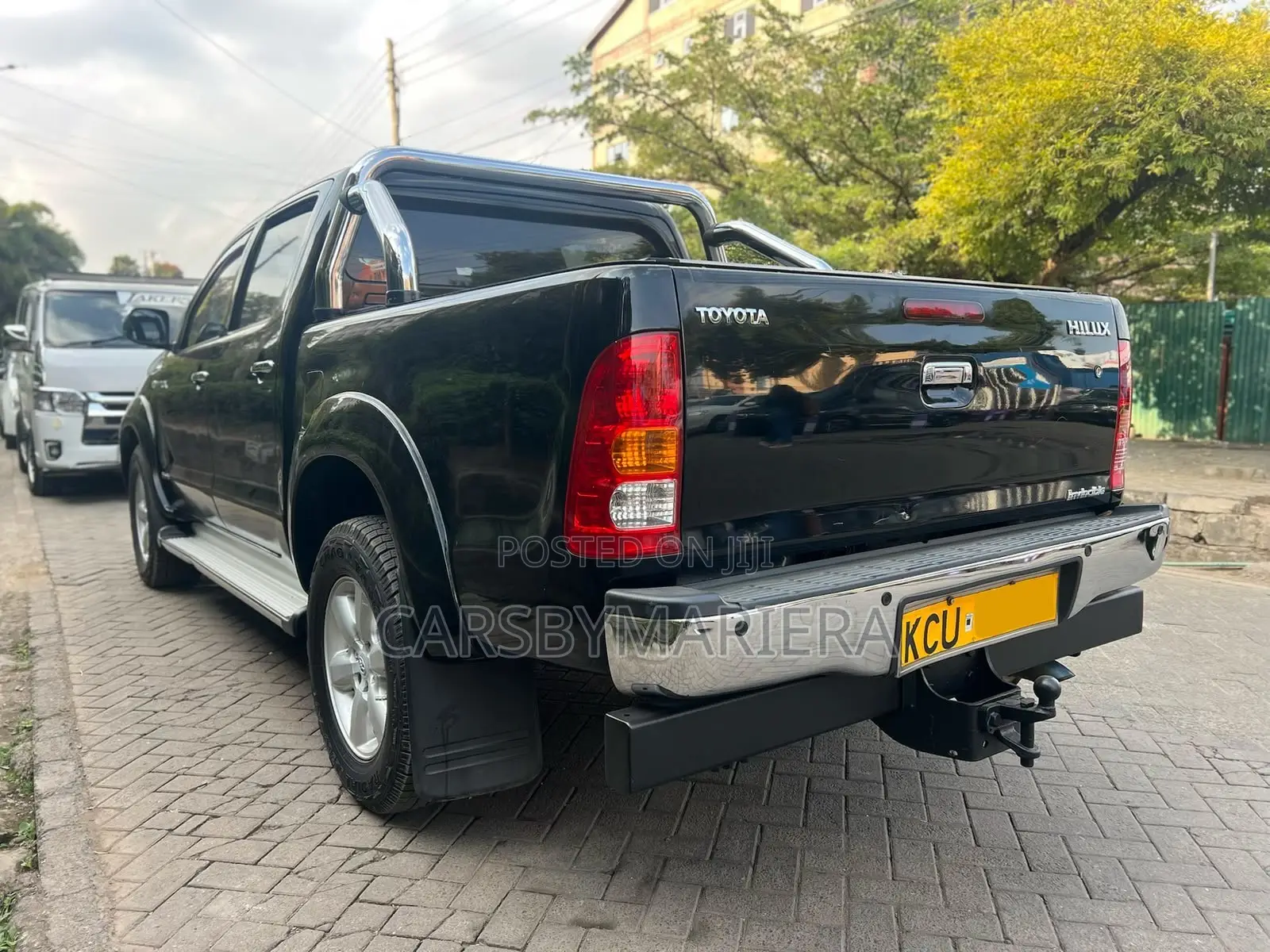 Toyota Hilux 3.0 D-4D 4x4 2012 Black