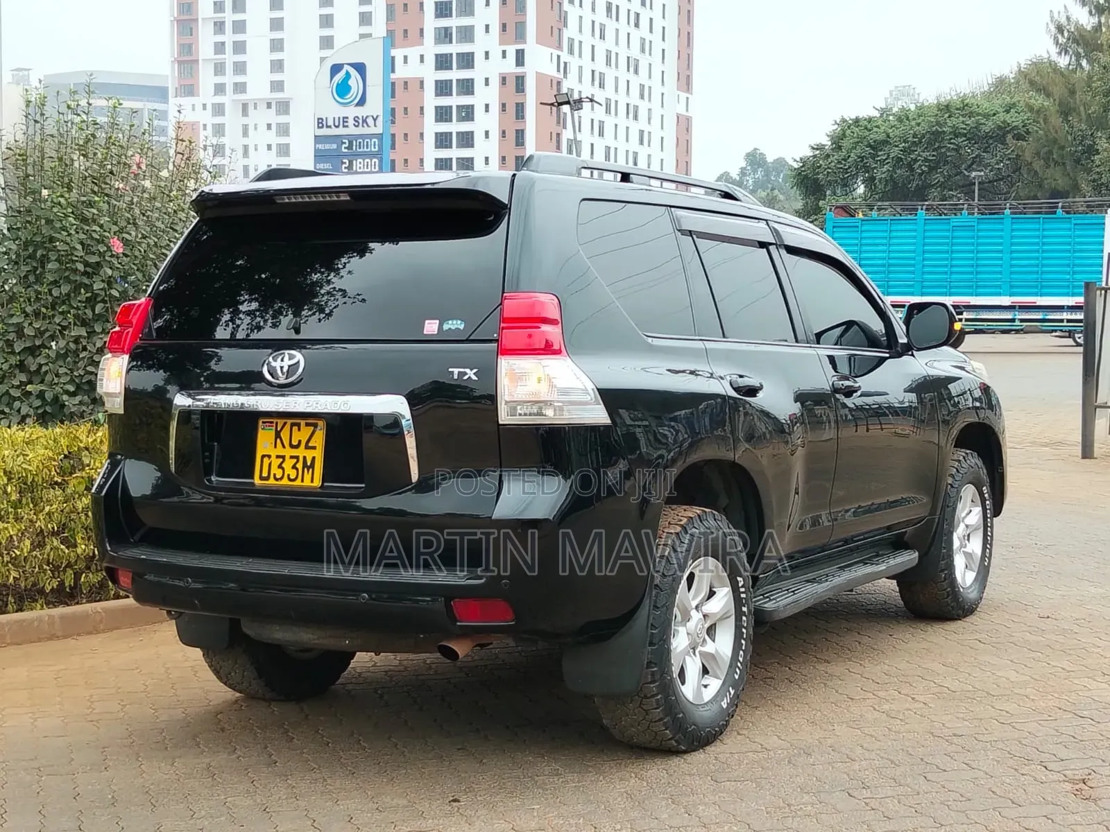Toyota Land Cruiser Prado 2013