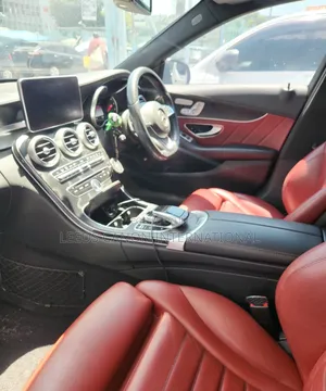 Mercedes-Benz 220 2016 Black
