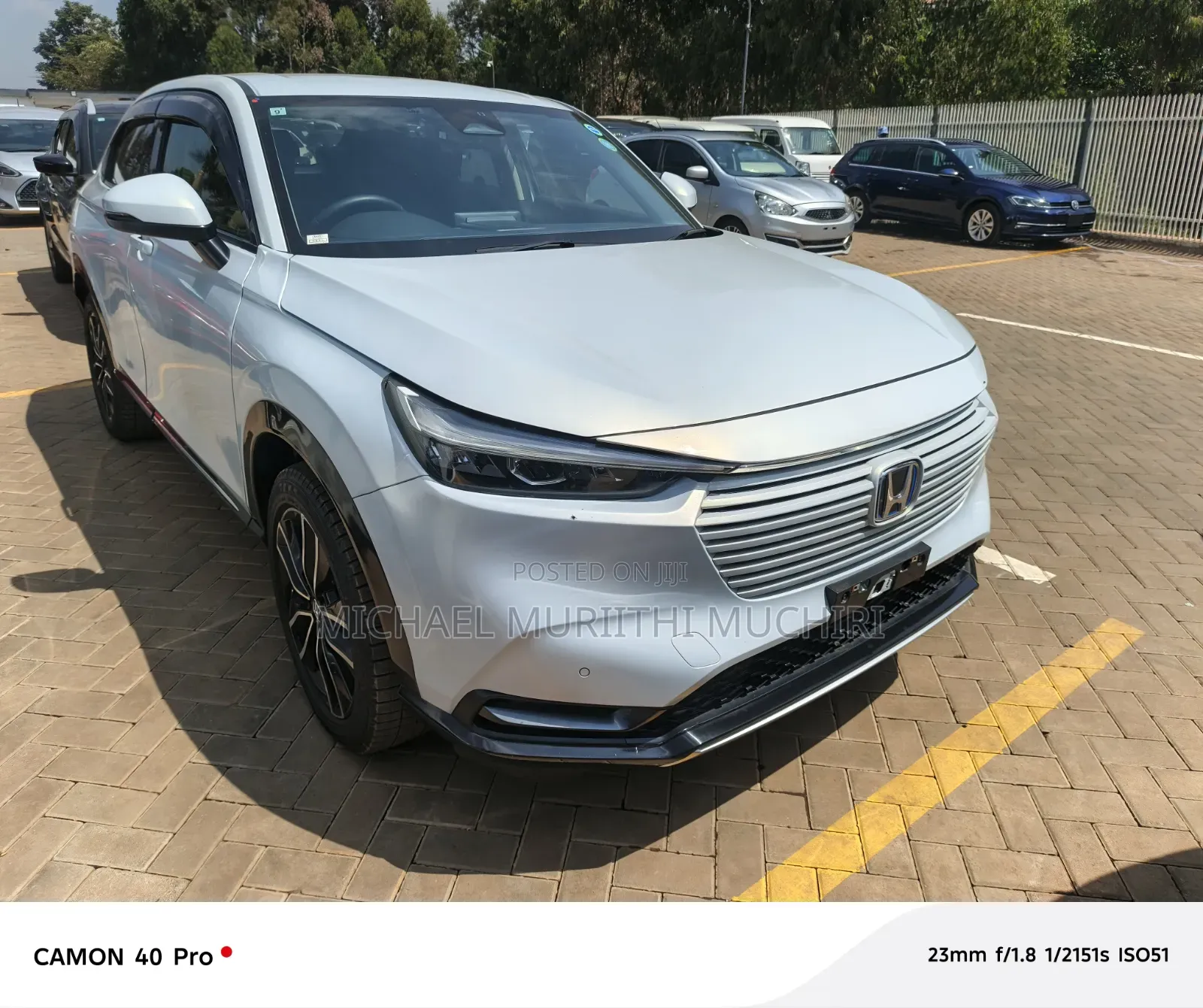 Honda Vezel 2021 Off white