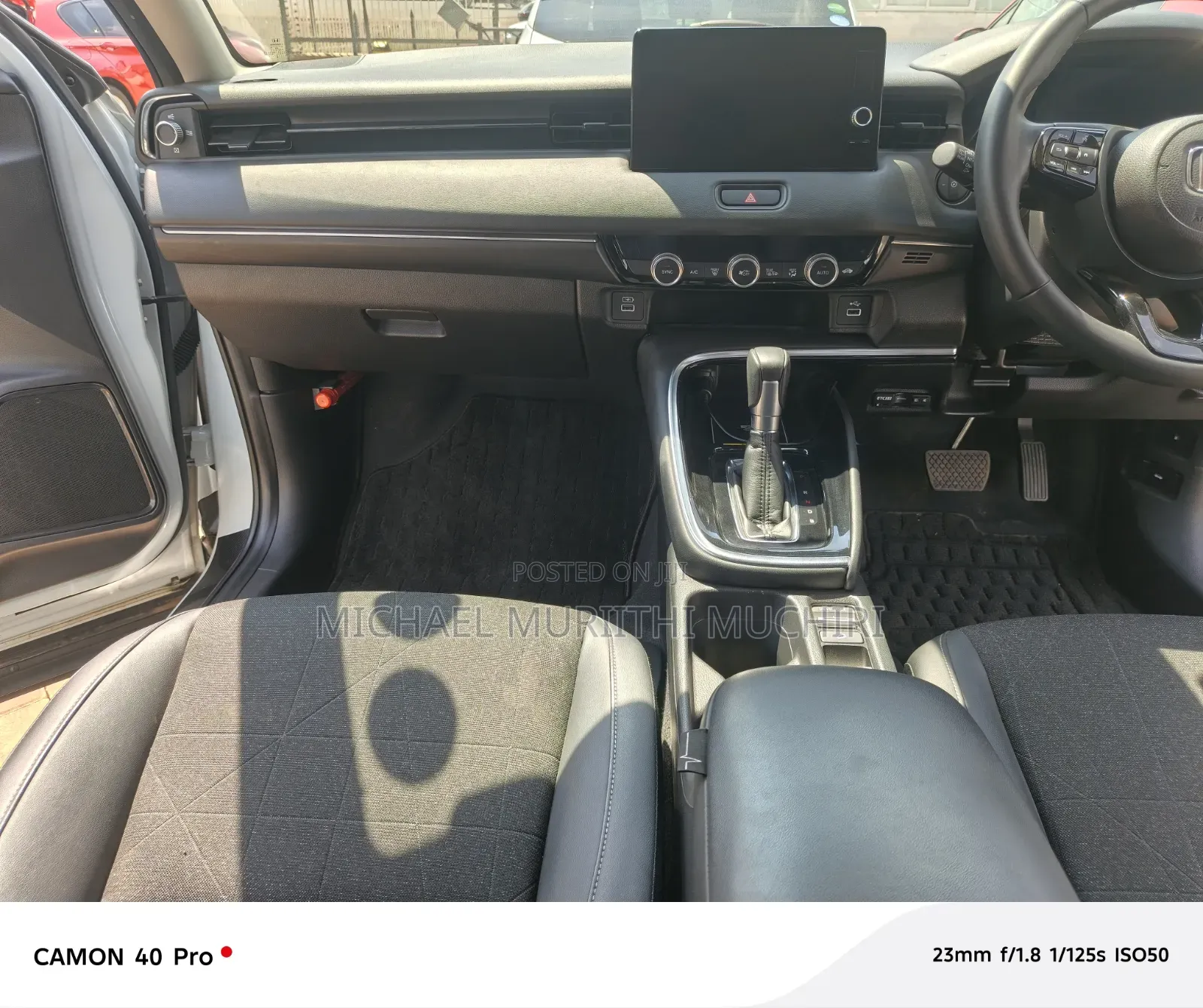 Honda Vezel 2021 Off white