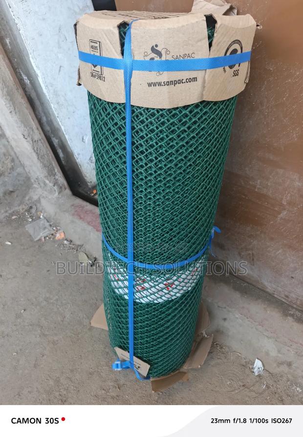 Chicken Mesh Roll