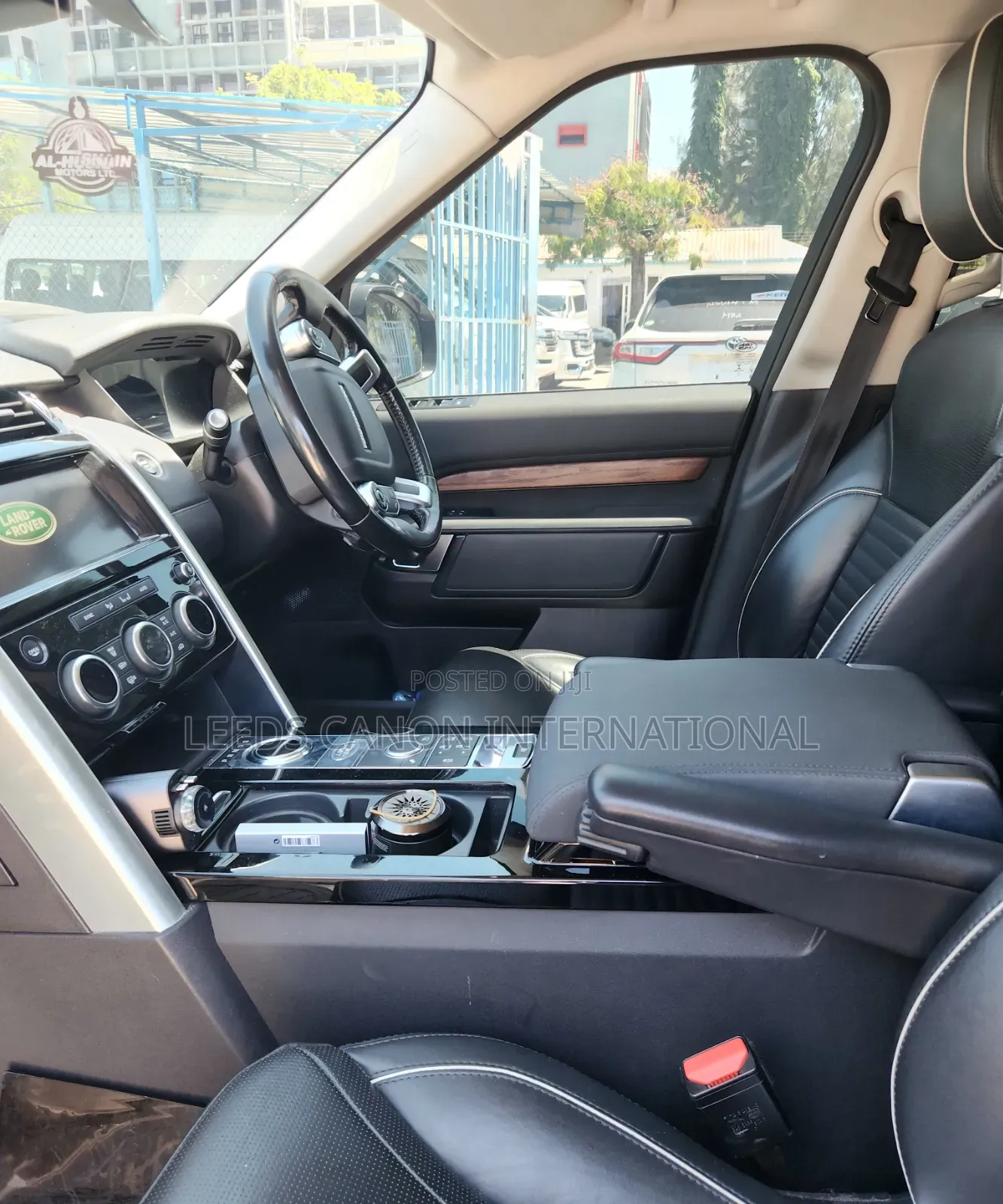 Land Rover Discovery Sport 2018 Gray
