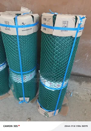 Strong Chicken Mesh