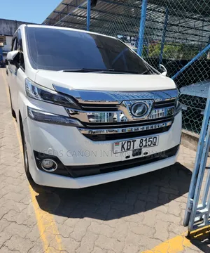 Toyota Vellfire 2018 White
