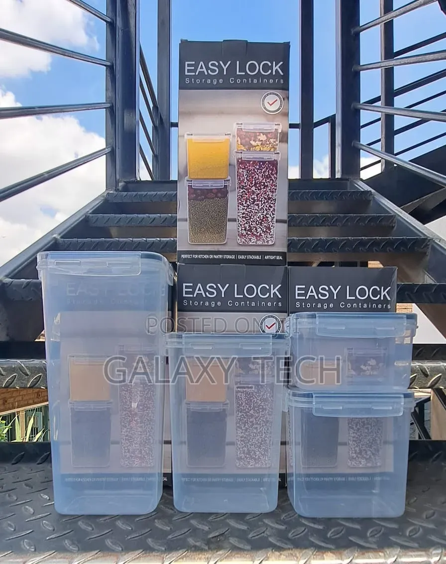4pcs Plastic Storage Containers(0.8l,1.4l,2.0l,2.8l)