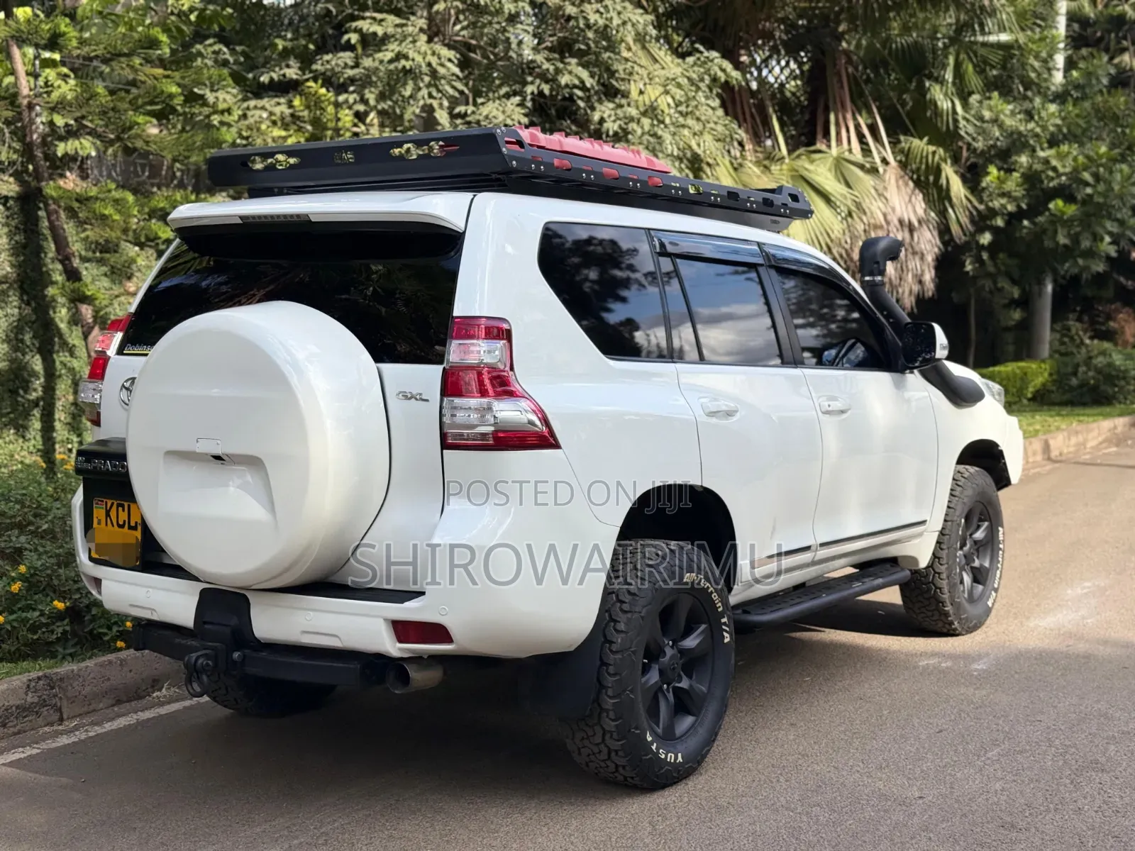 Toyota Land Cruiser Prado 2012 Off white