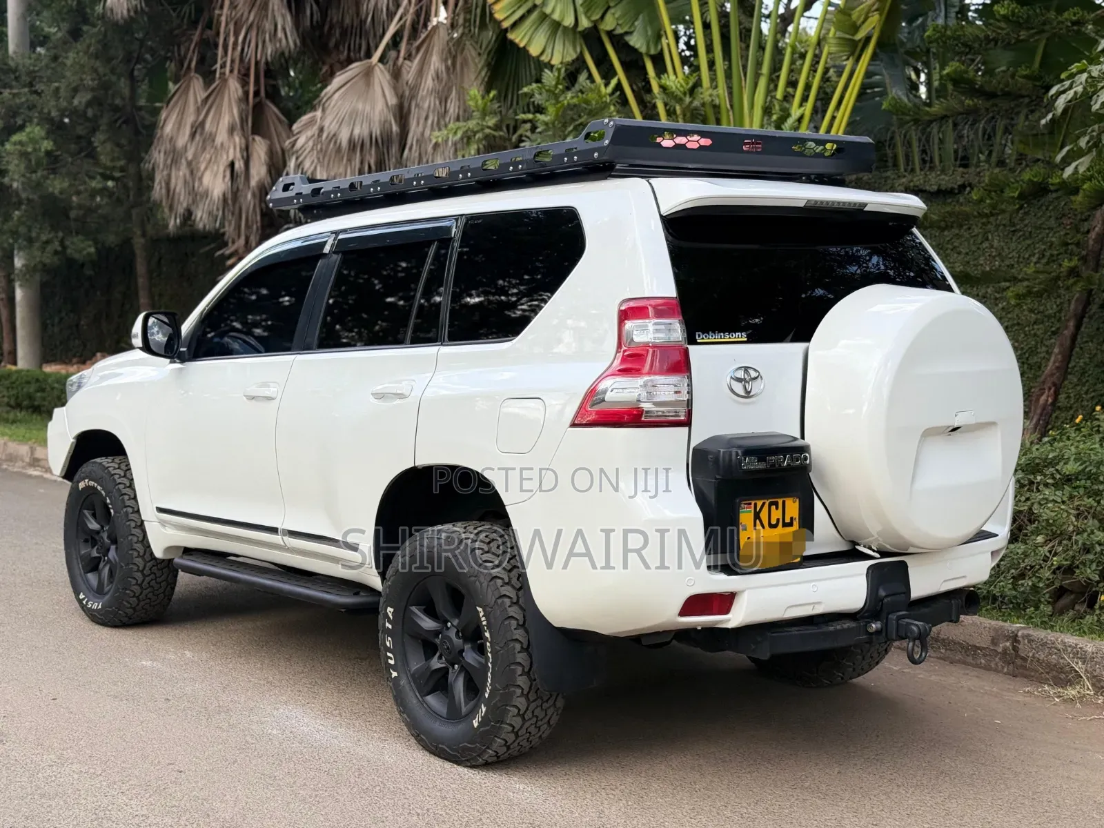 Toyota Land Cruiser Prado 2012 Off white
