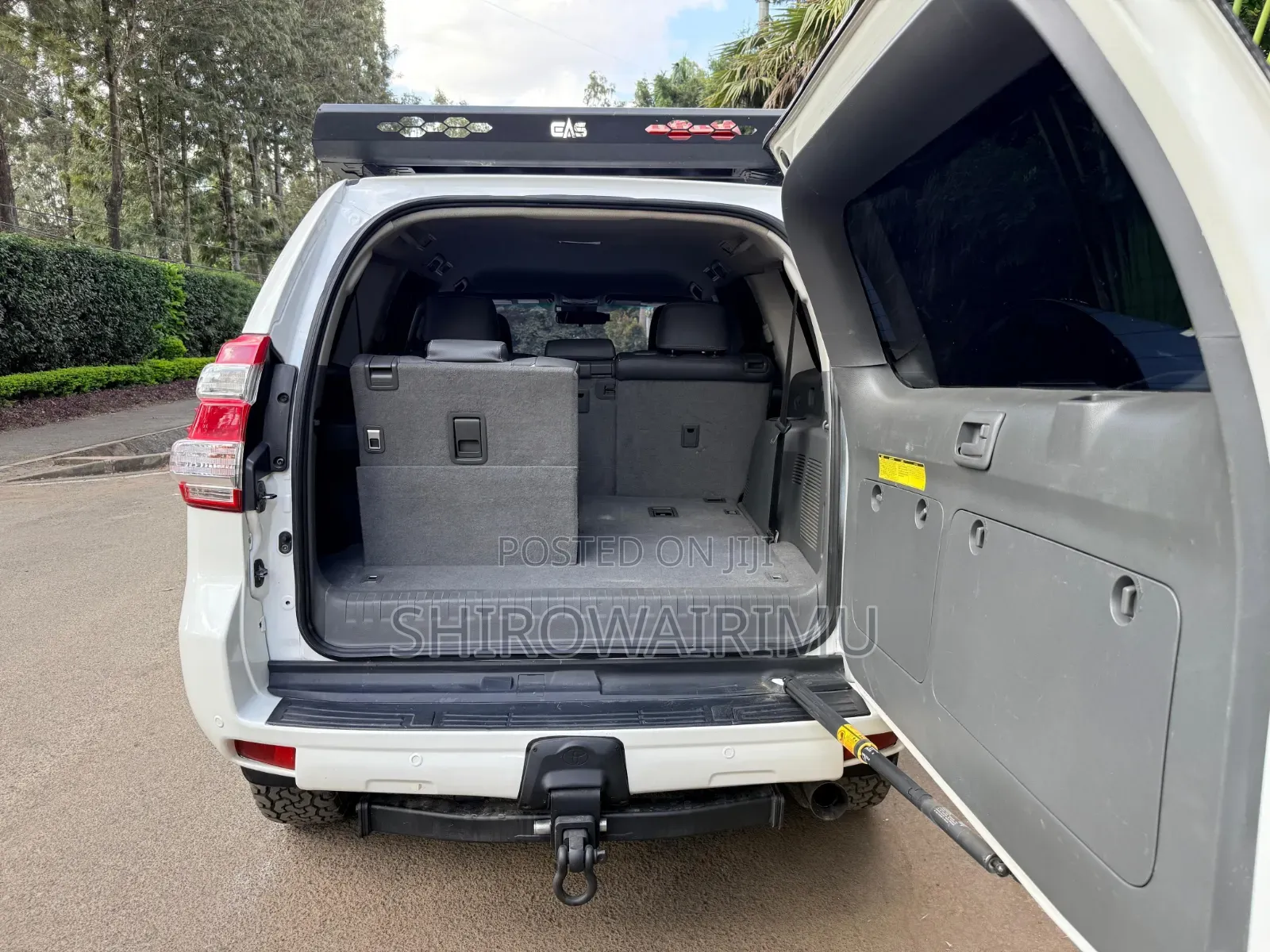 Toyota Land Cruiser Prado 2012 Off white