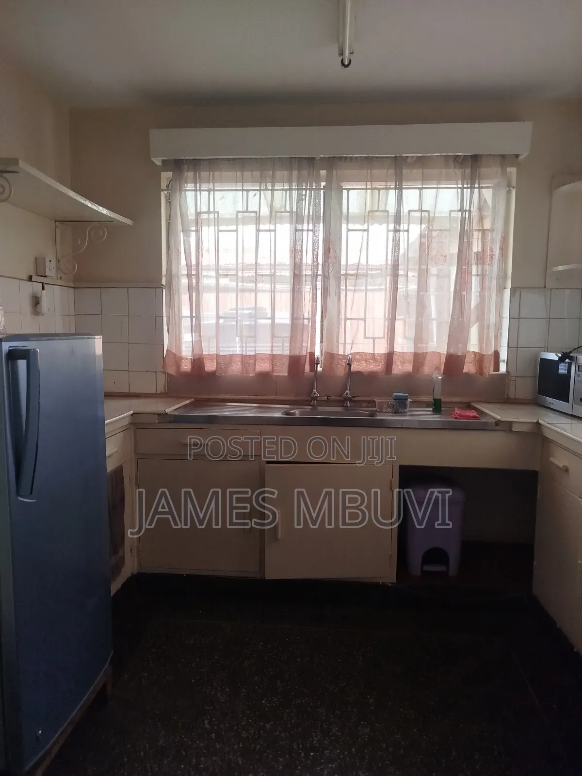 3bdrm Maisonette in Valley Arcade for rent