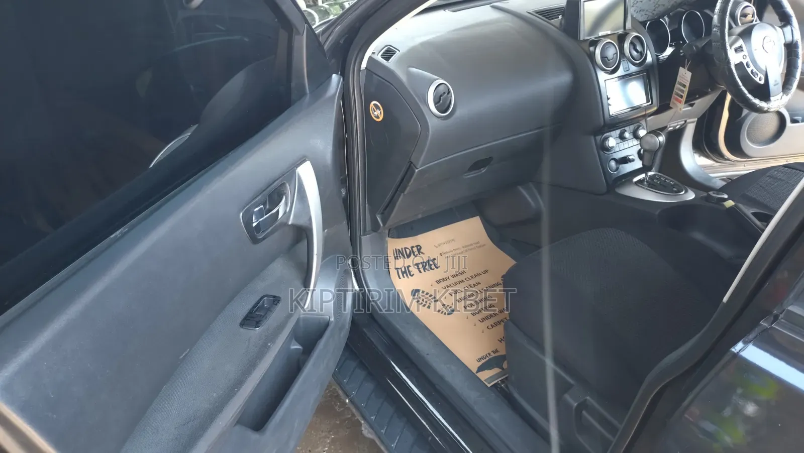 Nissan Dualis 2010 Black