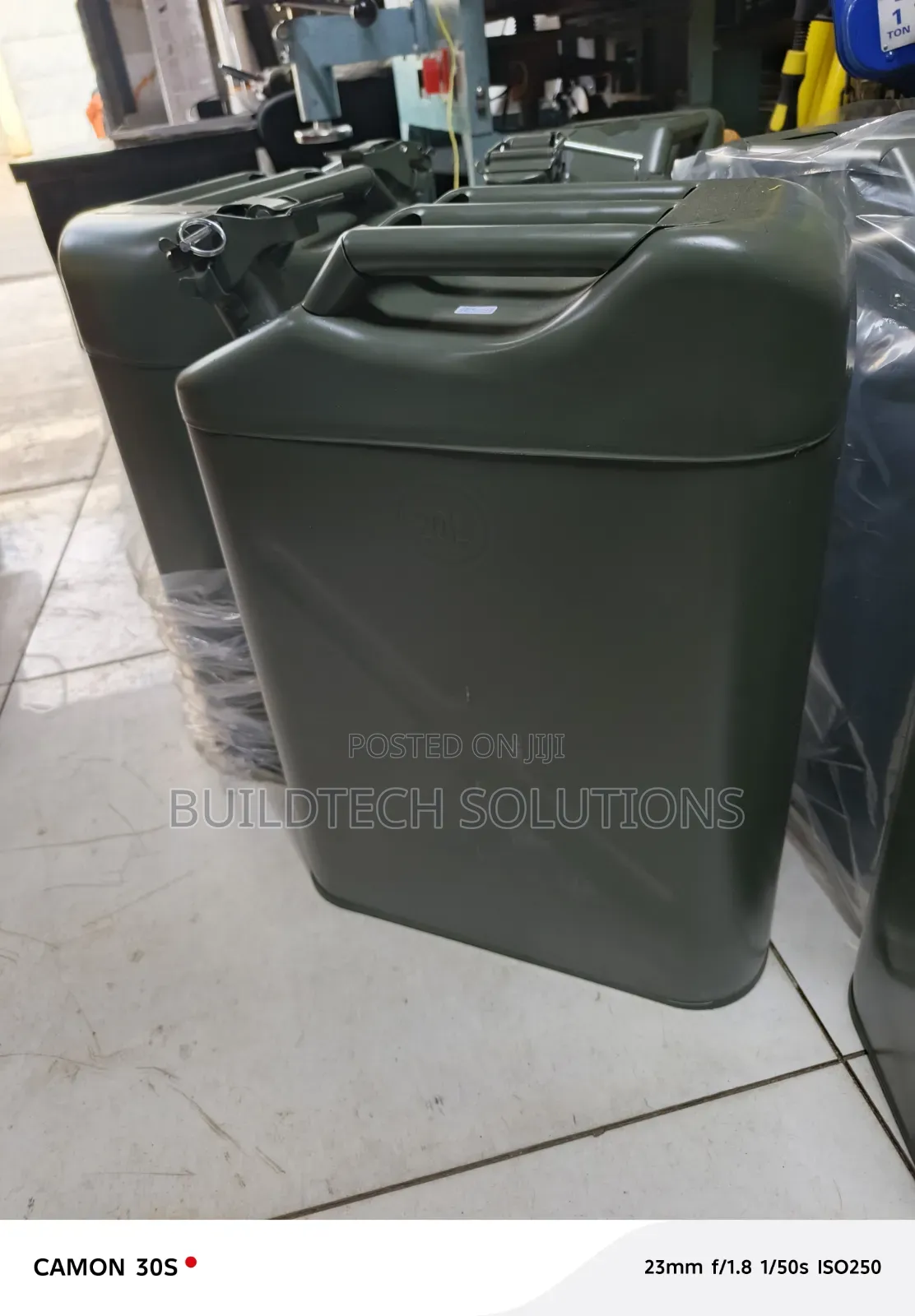Portable Fuel Jerry Can