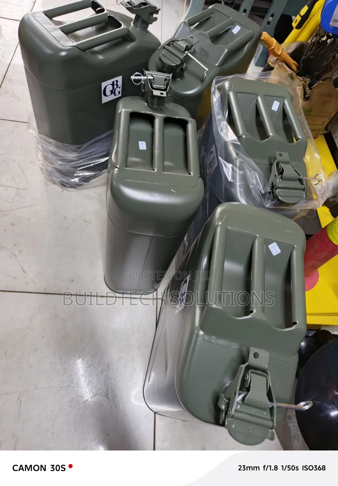 Portable Fuel Jerry Can