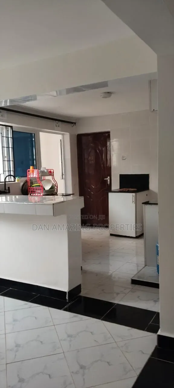 5bdrm Maisonette in Kombani, Tiwi for rent