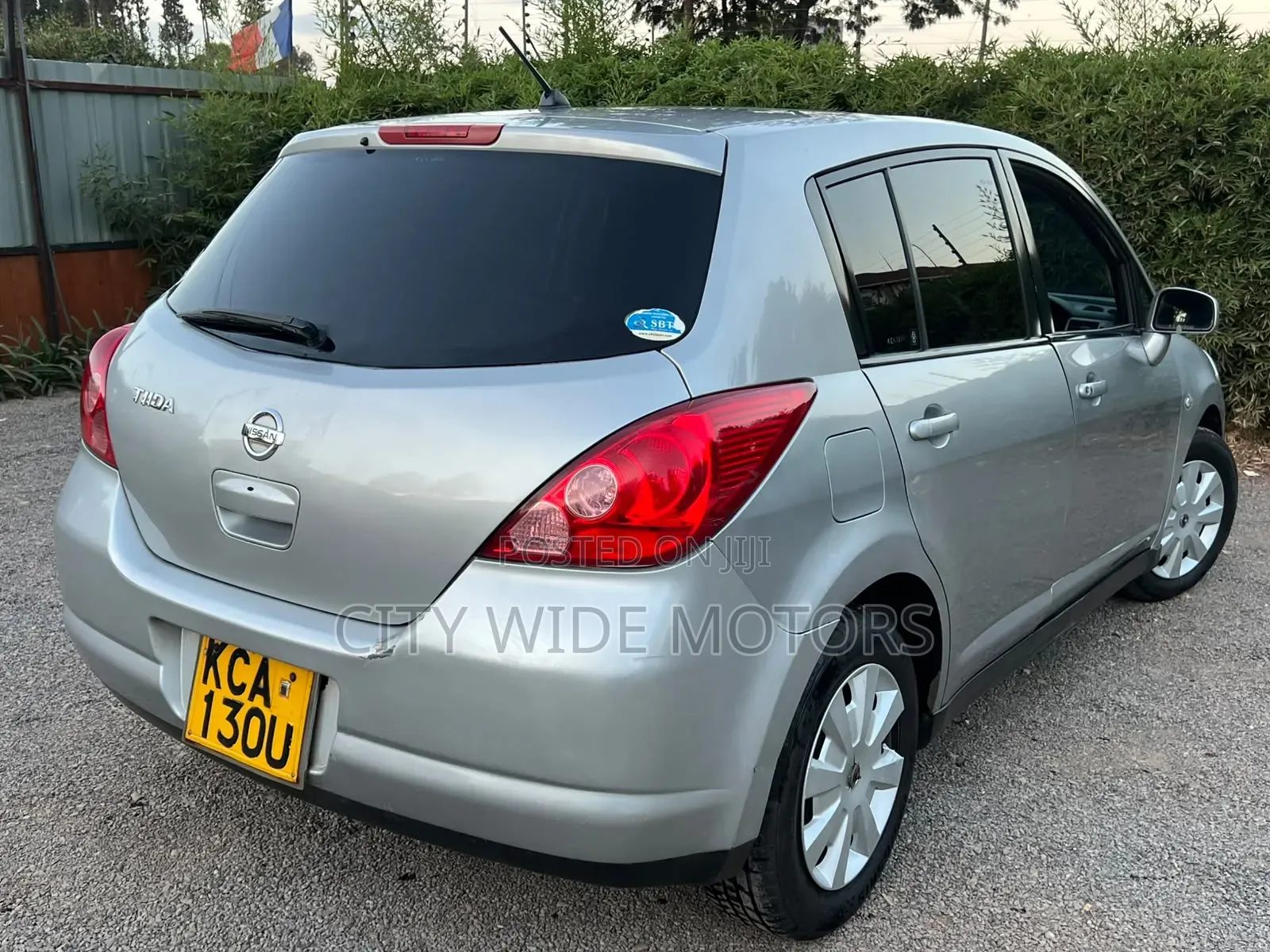 Nissan Tiida 2007 Silver