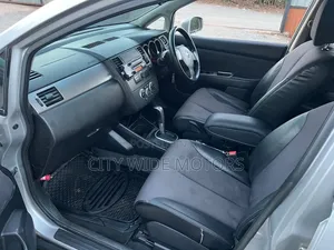 Nissan Tiida 2007 Silver