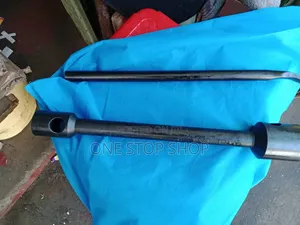 21_41 Worries Trucks Wheel Spanner With Contoured Leverage Bar