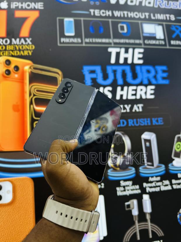 Samsung Galaxy Z Fold4 512 GB Black - thumbnail 2