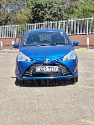 Toyota Vitz 2017 Blue