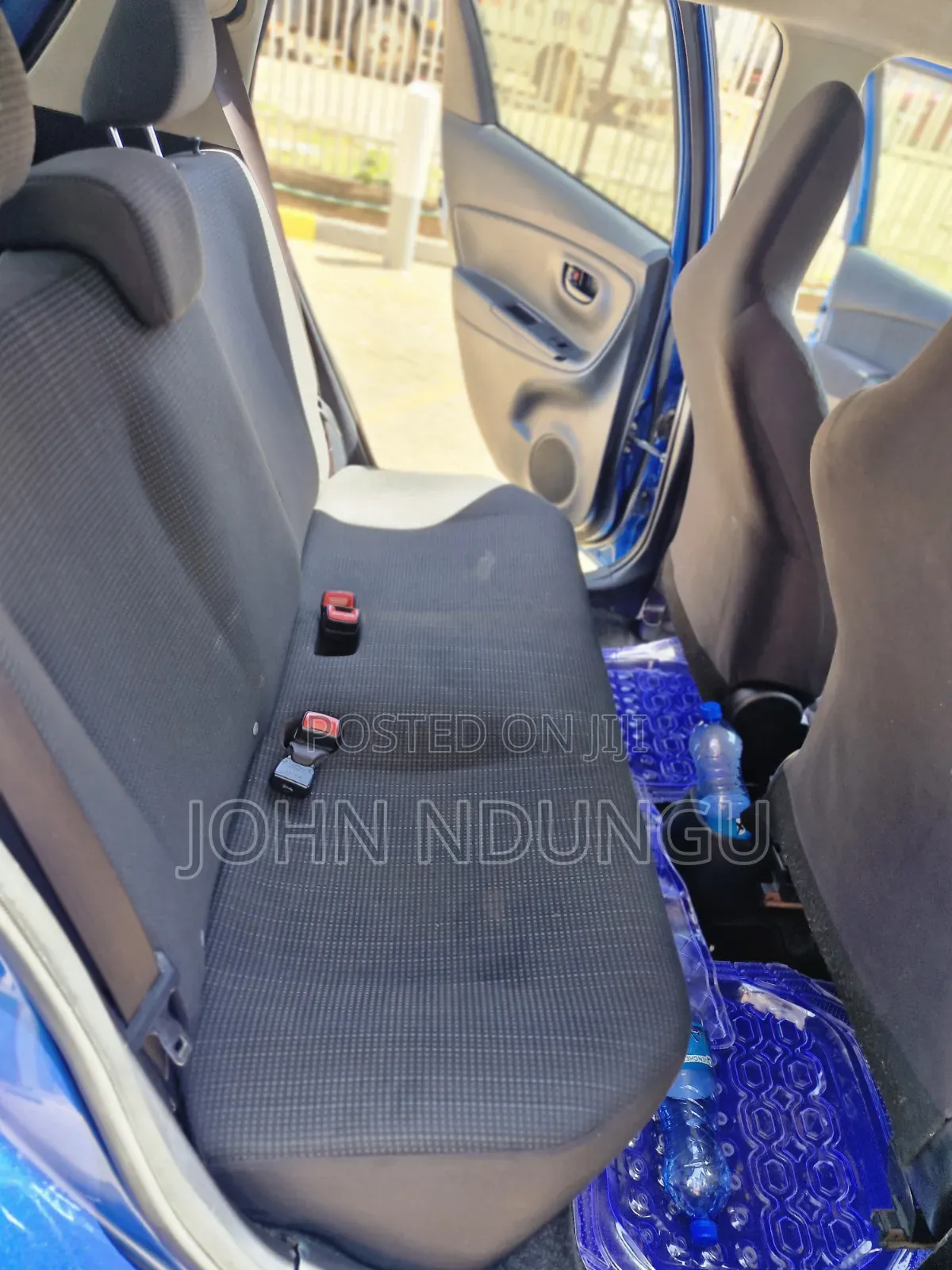Toyota Vitz 2017 Blue