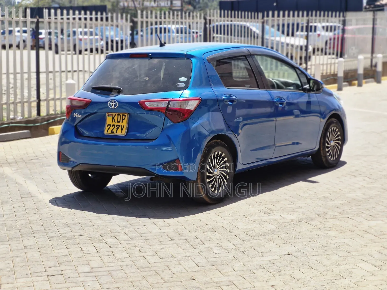 Toyota Vitz 2017 Blue