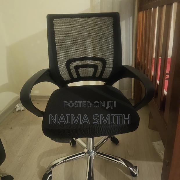 Comfortable Office Chair - thumbnail 2