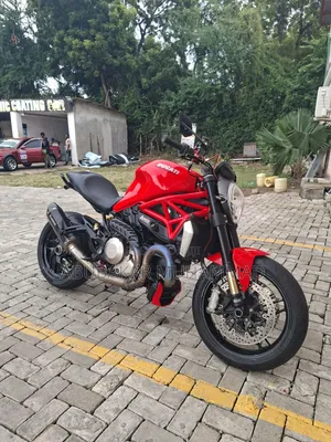 Ducati 2014 Red