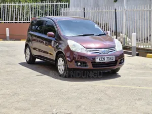 Nissan Note 2010 Burgundy