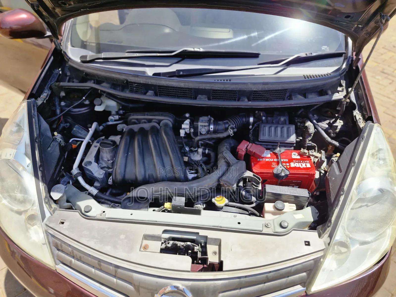 Nissan Note 2010 Burgundy