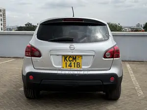 Nissan Dualis 2010 Silver