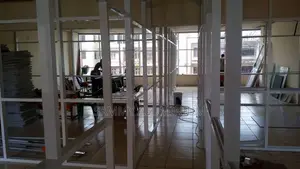 Smart Office Partitions With Aluminium Works
