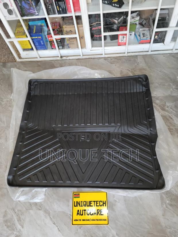FJ Cruiser 5D Car Floor Mat - main view