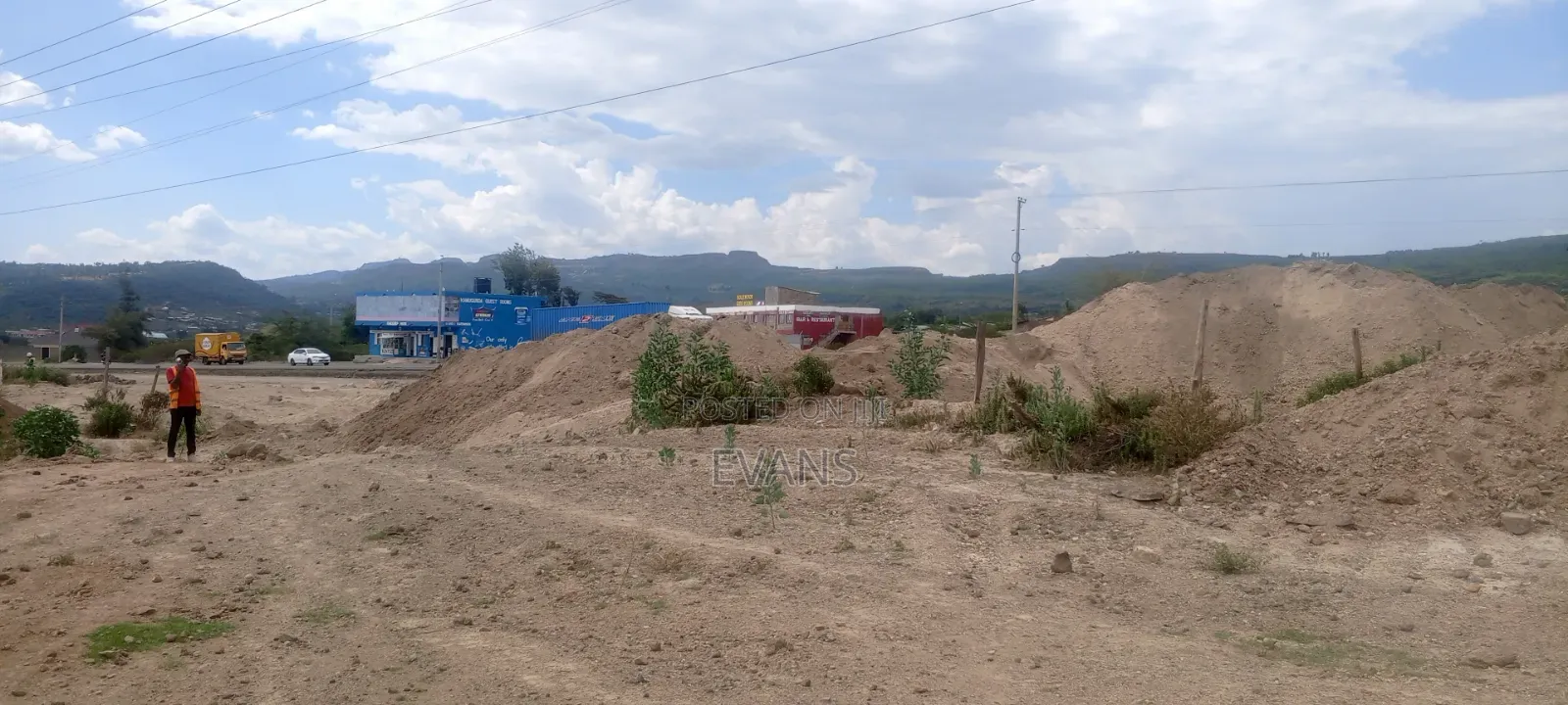 Prime.land.for.sale 6 Acres Touching Nakuru Nairobi Highway