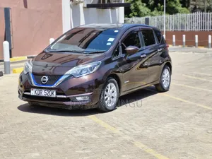Nissan Note 2017 Burgundy