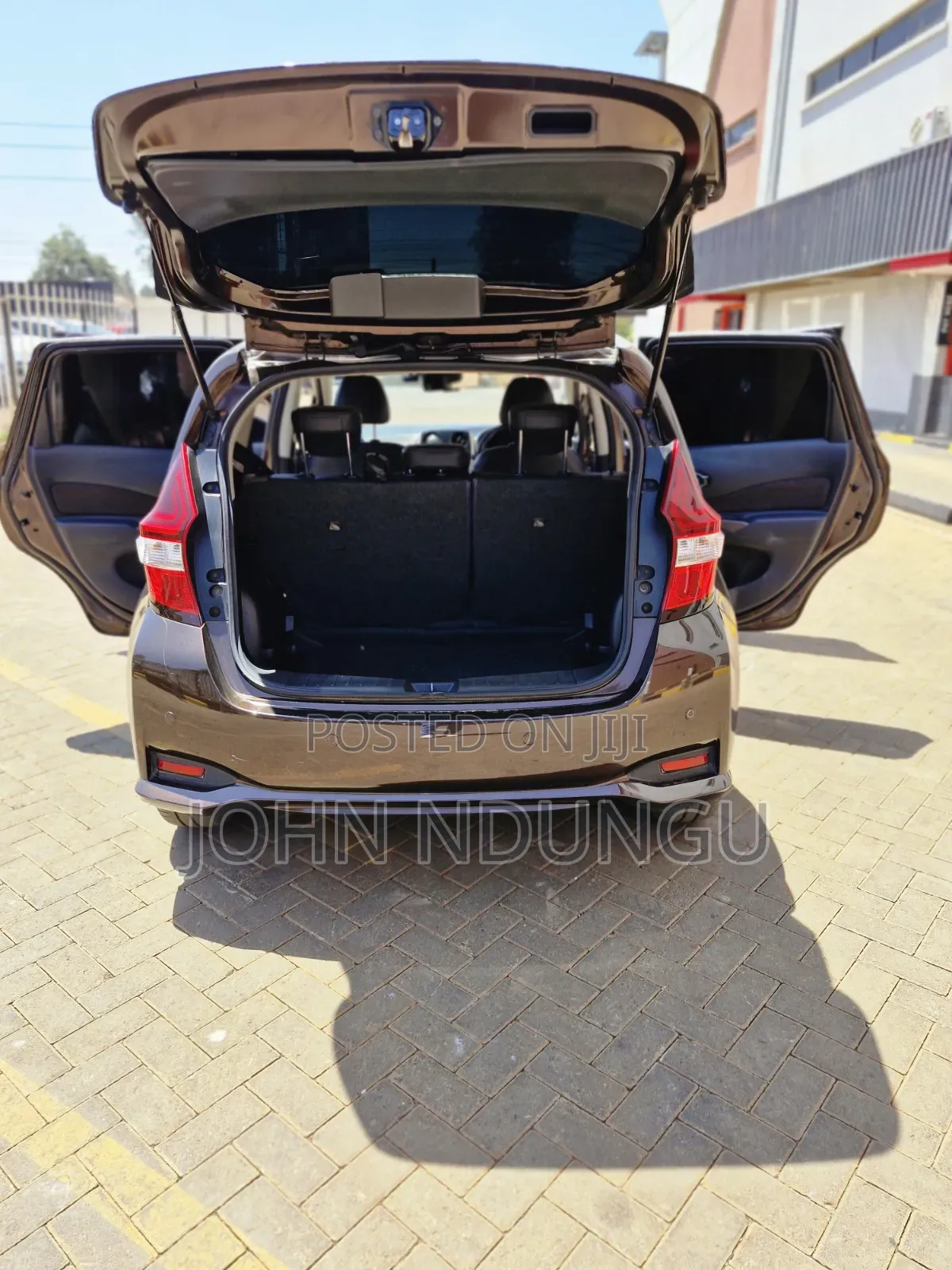 Nissan Note 2017 Burgundy