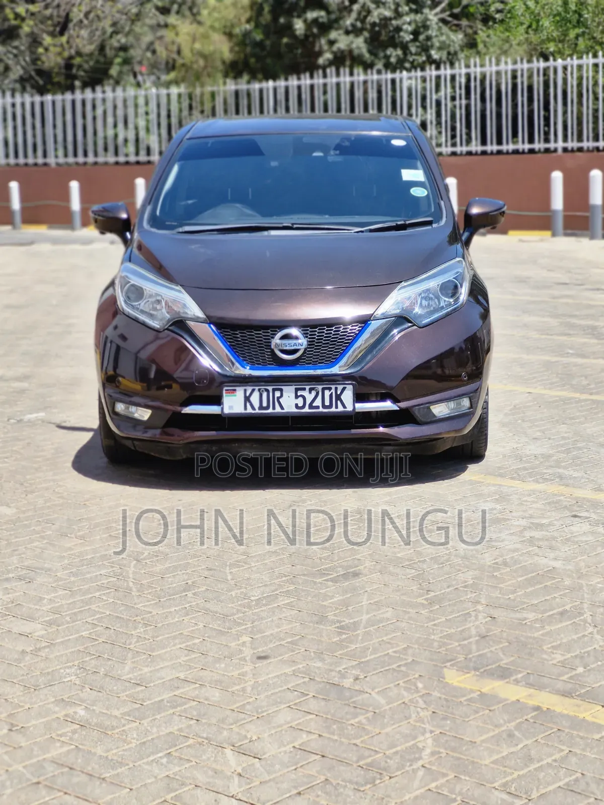 Nissan Note 2017 Burgundy