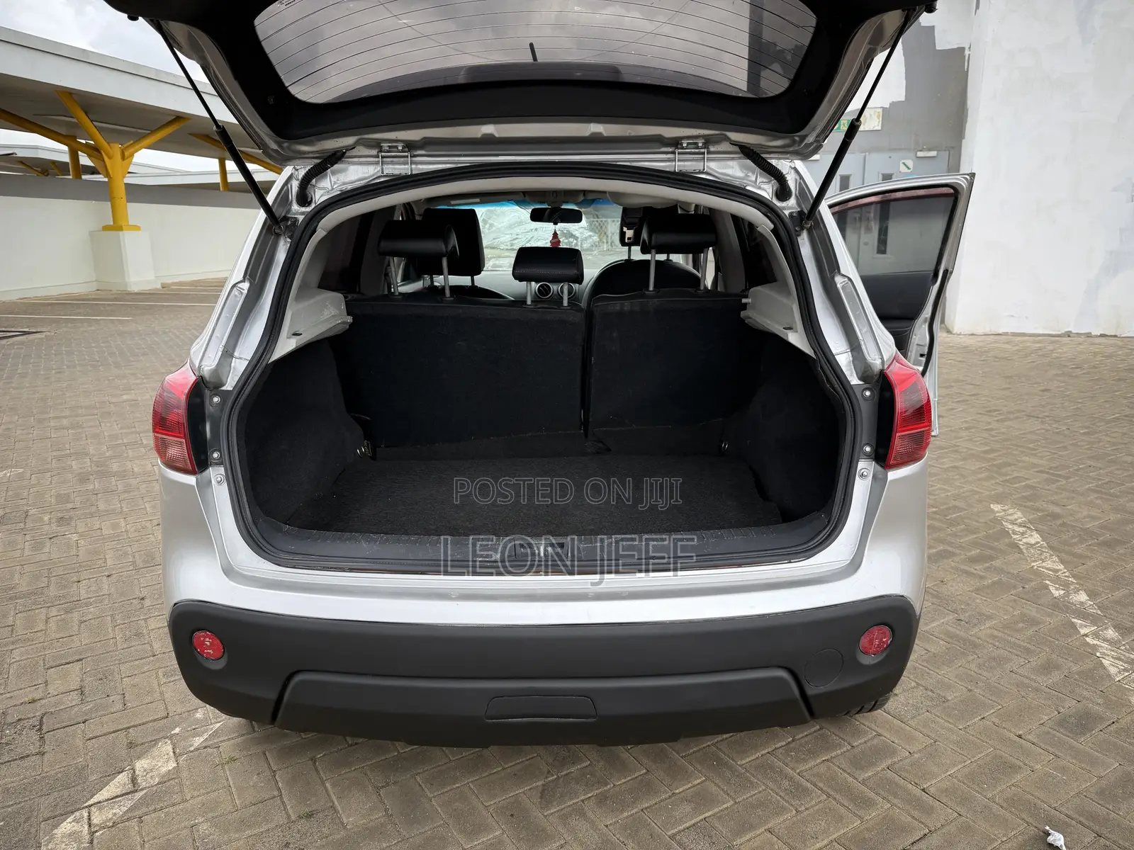 Nissan Dualis 2010 Silver
