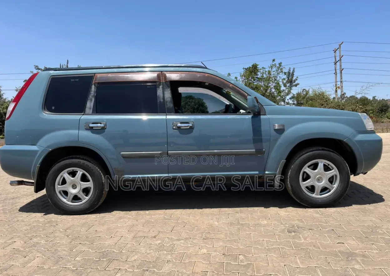 Nissan X-Trail 2006 Blue