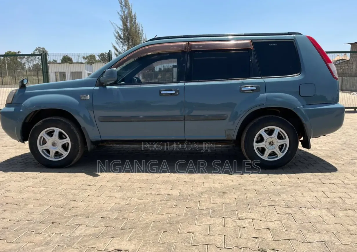 Nissan X-Trail 2006 Blue