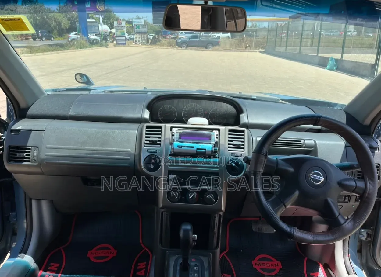 Nissan X-Trail 2006 Blue