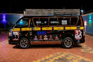 Toyota HiAce 2012 Black