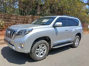 Toyota Land Cruiser Prado 2010 Silver