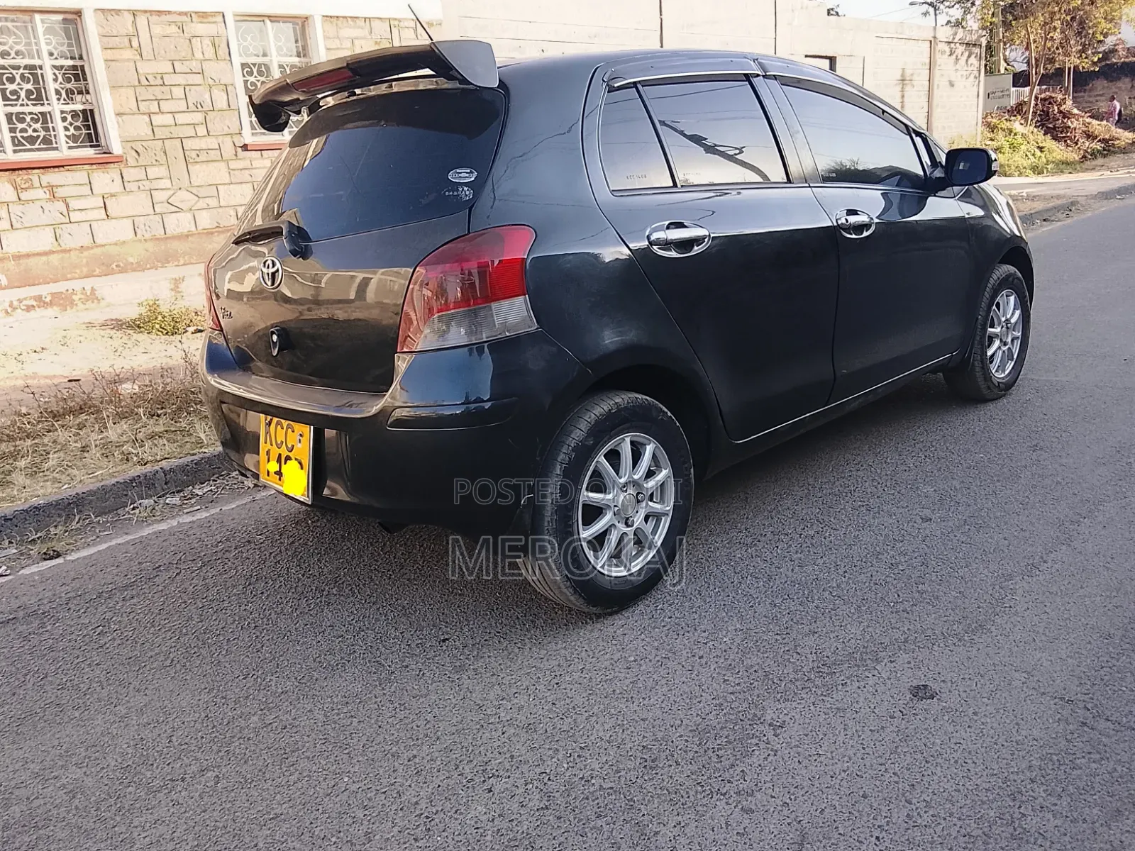 Toyota Vitz 2010 Black