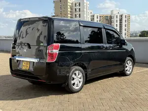 Honda Stepwgn 2013 Black